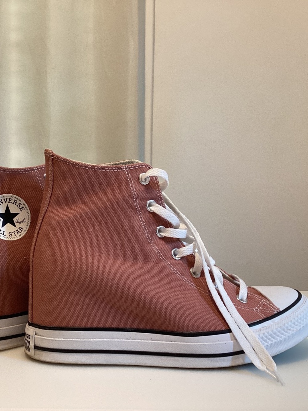 Converse Chuck Taylor All Star Hidden Wedge High Tops US 10.5